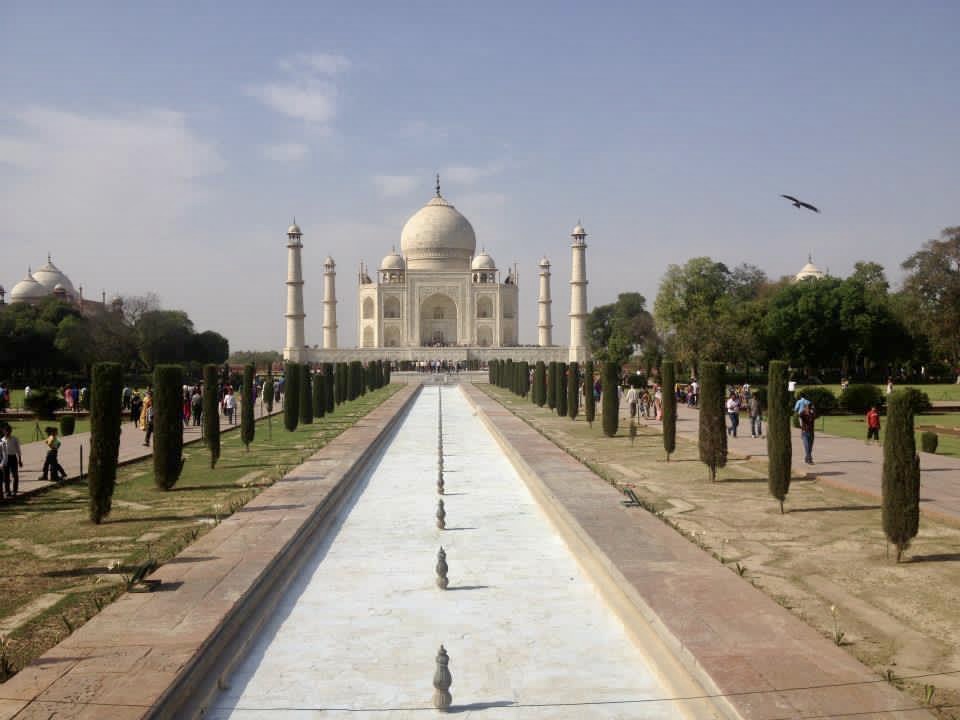 India by train: Taj Mahal Agra