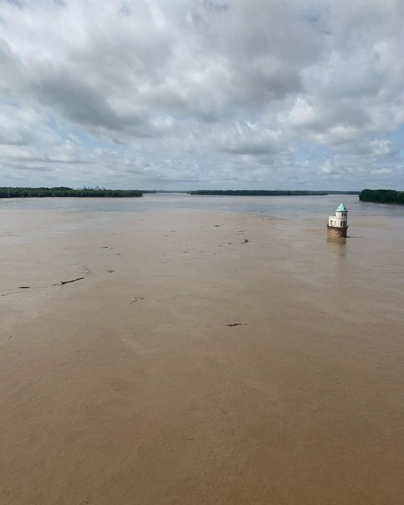 Route 66, Springfield to Cuba: the Mississippi river